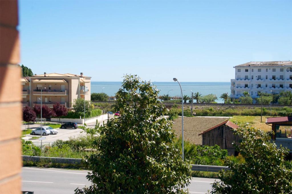 Hotel Ristorante Anita Cupra Marittima Buitenkant foto